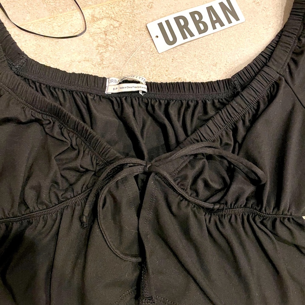 *Brand new* Urban outfitters black lace crop top!